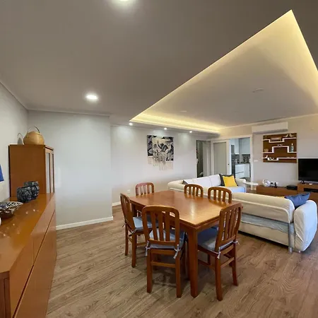 דירה Azorean Sunset Loft 1 *